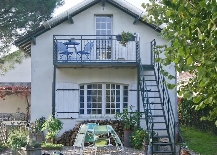 Le Grenier De Louisette Hotel