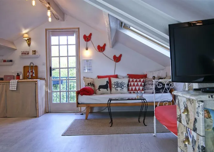 Le Grenier De Louisette Hotel *